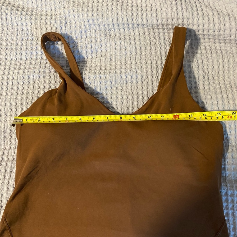 Lululemon Tank - Picture 4 of 5